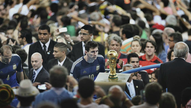 全市场：意甲多家俱乐部有意齐尔克泽，曼联尚未批准其离队（全市场：意甲多队追逐齐尔克泽，曼联暂未同意放行）