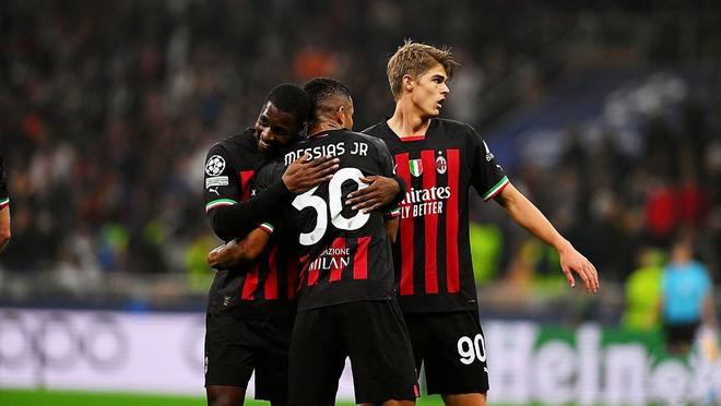 传奇归来！孙兴慜重回热刺！