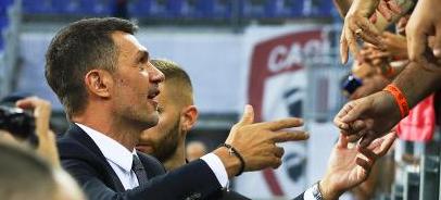 布乌卡：因舒梅切尔穿走我1号而大怒，我要求换成7或10号