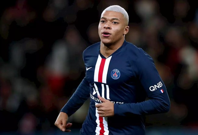 曼联第一季度总营收为1.403亿英镑，较去年同期有所下降